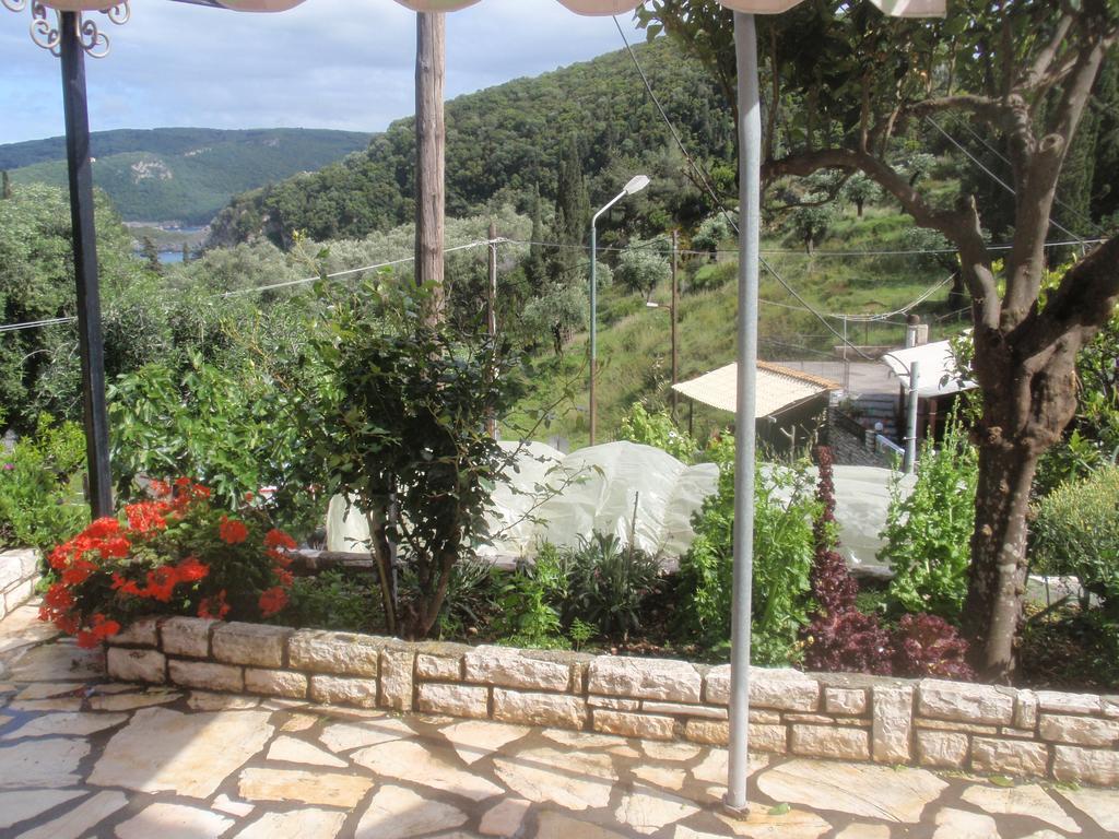 Korina Studios Paleokastritsa Exterior photo